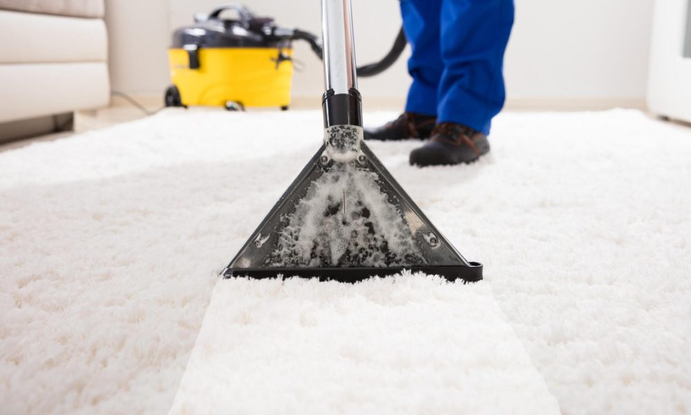 heres-how-you-can-save-money-carpet-cleaning-scaled